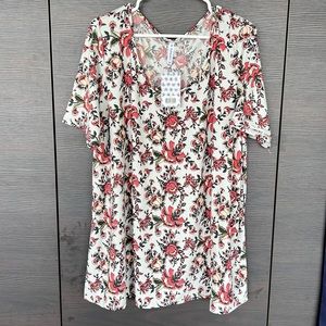 Piphany “Torrey” Tunic